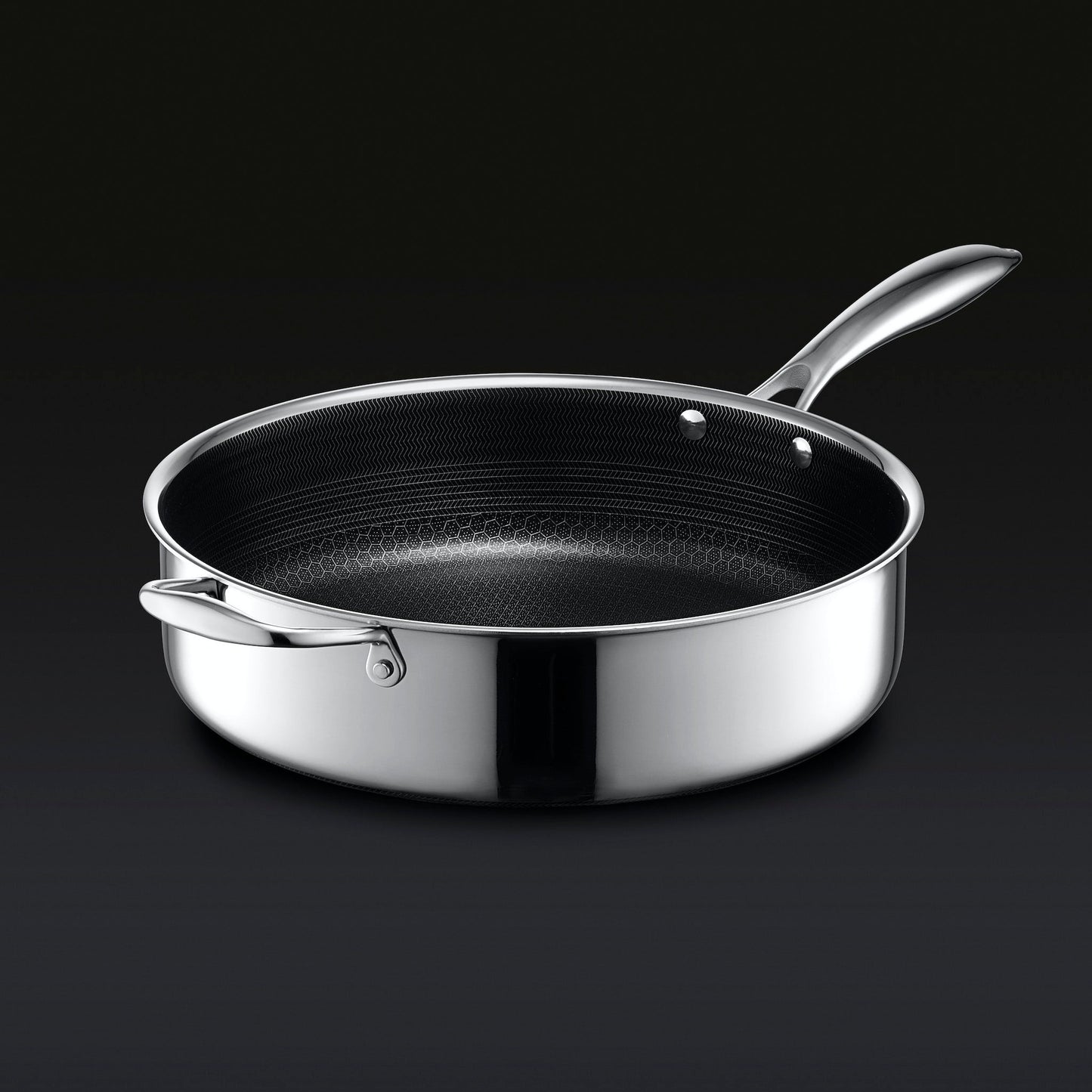 Hybrid Deep Saut¨¦ Pan with Lid, 5.5-Qt