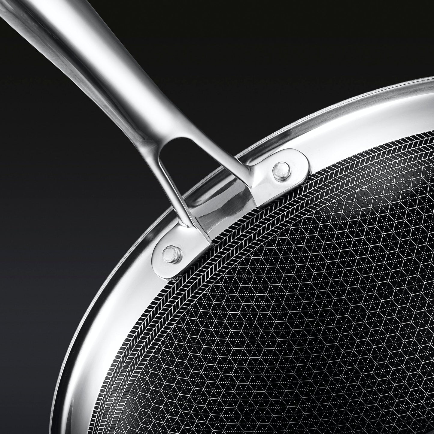 Hybrid Wok with Lid, 12"