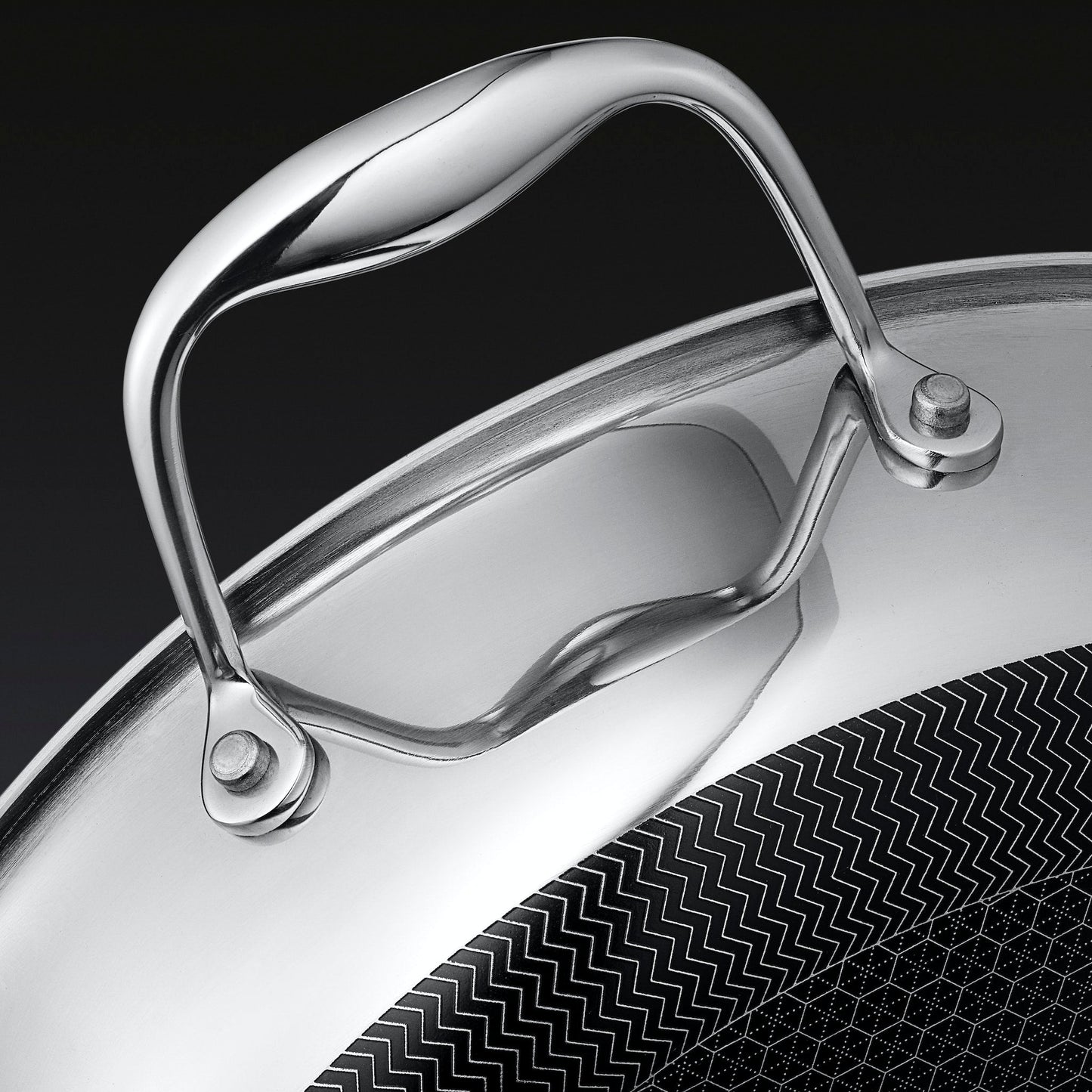 Hybrid Deep Saut¨¦ Pan with Lid, 3.3-Qt