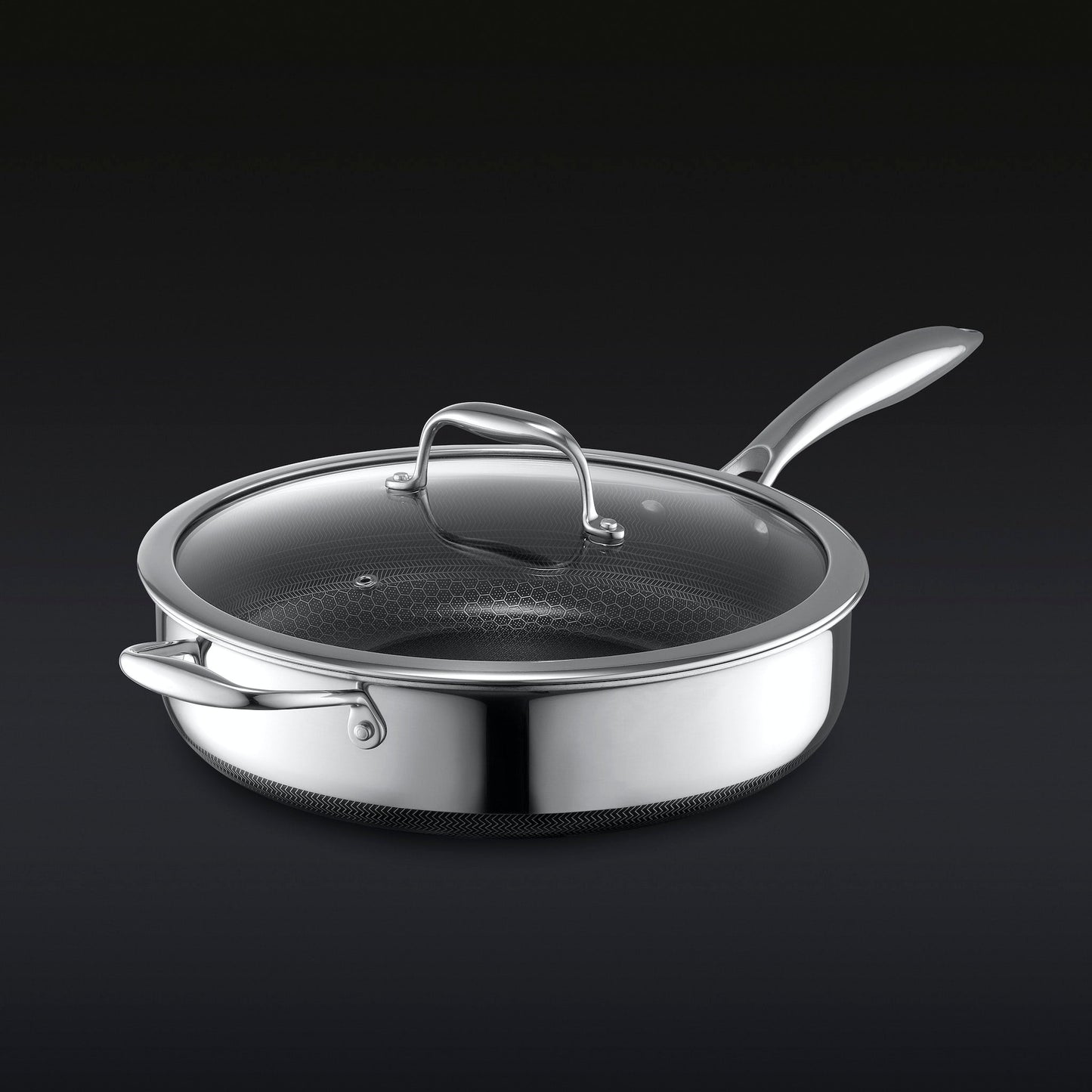 Hybrid Deep Saut¨¦ Pan with Lid, 4.5-Qt